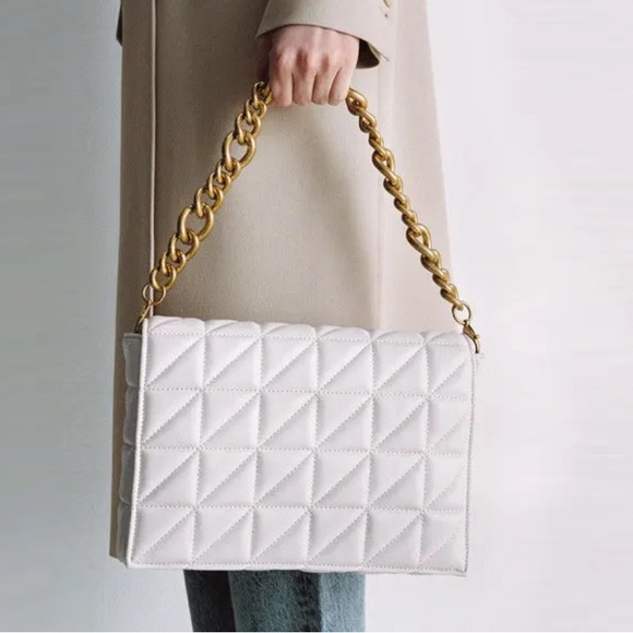 Zara Bags Zara Quilted Shoulder Bag With Chain Poshmark